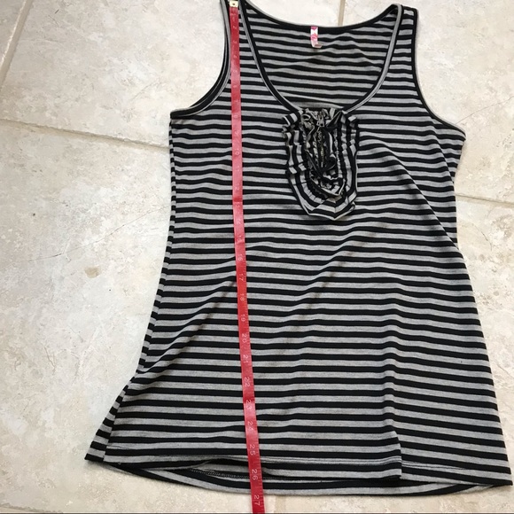 Black and Gray Tank Top with Ruffle Zipper - Picture 8 of 10